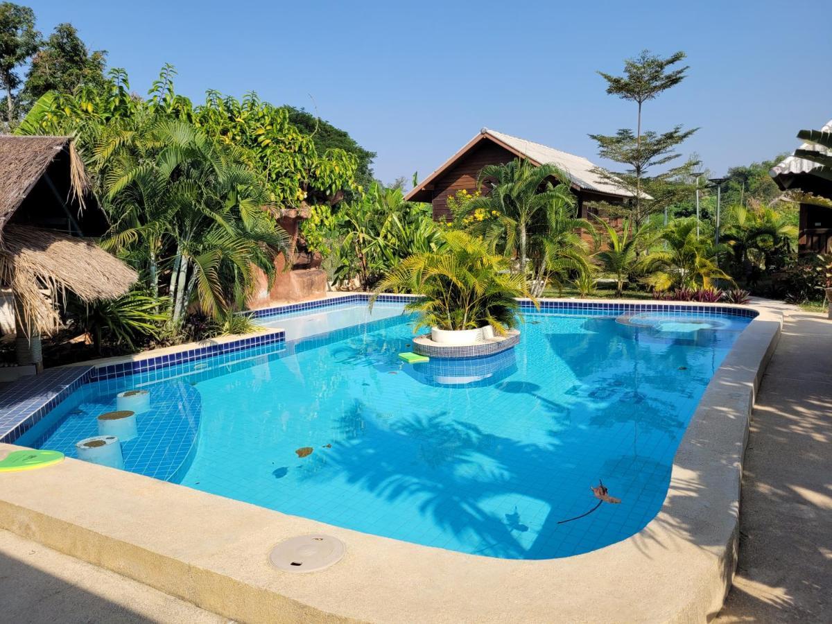 Mister Check Paradise Si Chiang Mai Екстер'єр фото