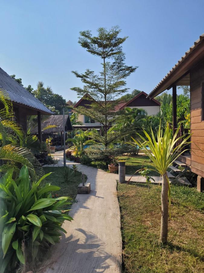 Mister Check Paradise Si Chiang Mai Екстер'єр фото